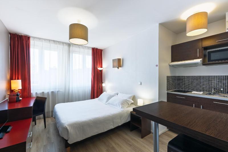 Residhotel Lille Vauban - image 26