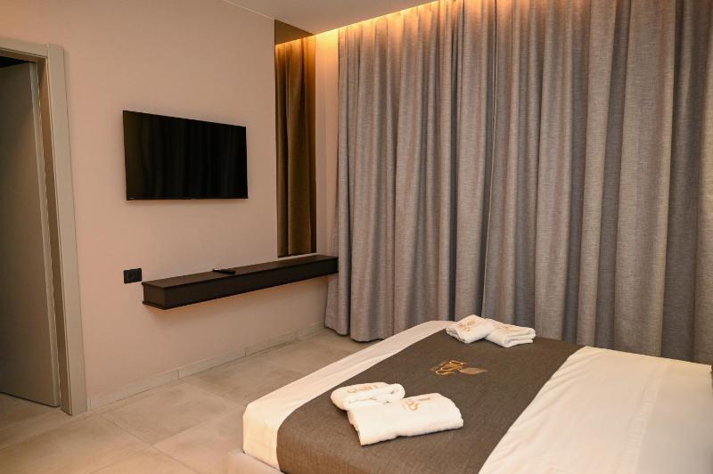 Bliss Luxury Villa - image 15