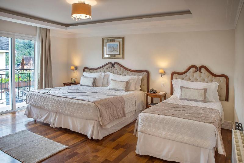 Hotel Estoril - image 11