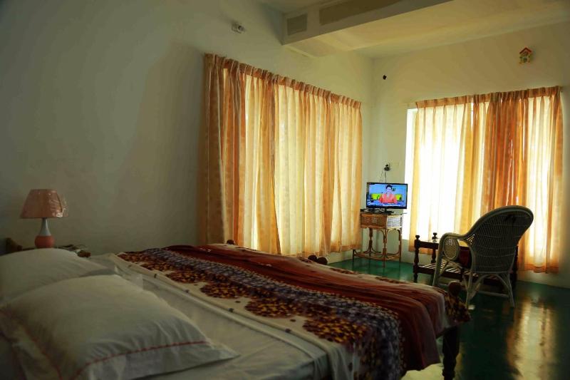 Orchid Lake View Homestay - image 41