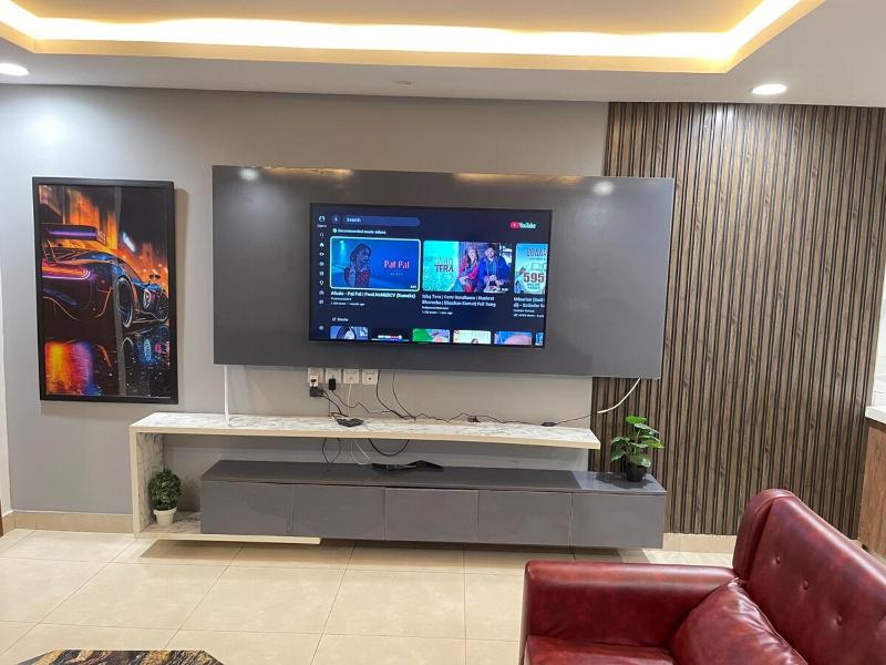 Modern Luxury 1 BHK Apartment At Goldcrest Mall DHA Phase 4 Lahore - image 9