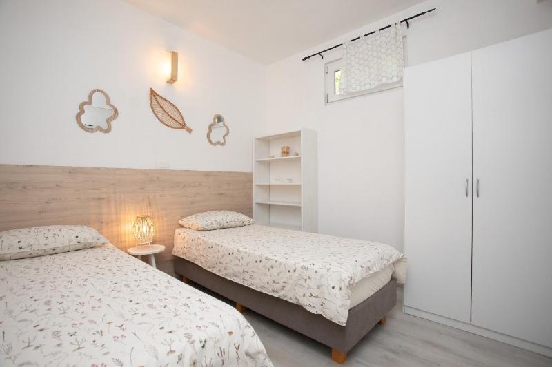 Family friendly house with a swimming pool Ripenda Verbanci Labin - 16583 - image 10