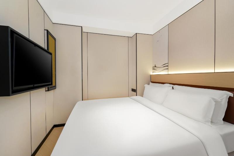 Shanghai Tianhua Hotel - image 9