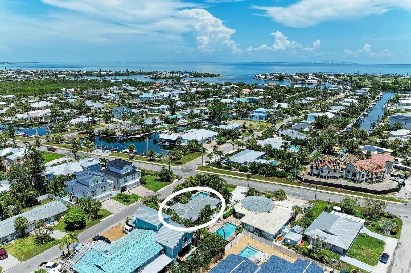 Salt Air East managed by Beach Retreats - image 3