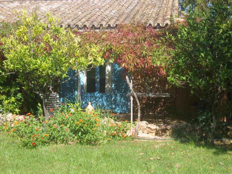 Double Room with Terrace image 2