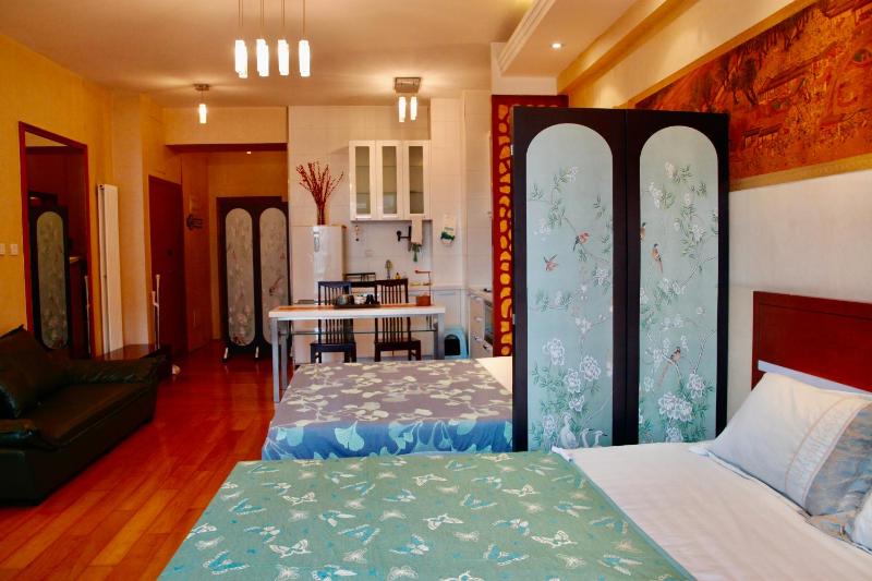Beijing CBD Area Family Apartment - image 5