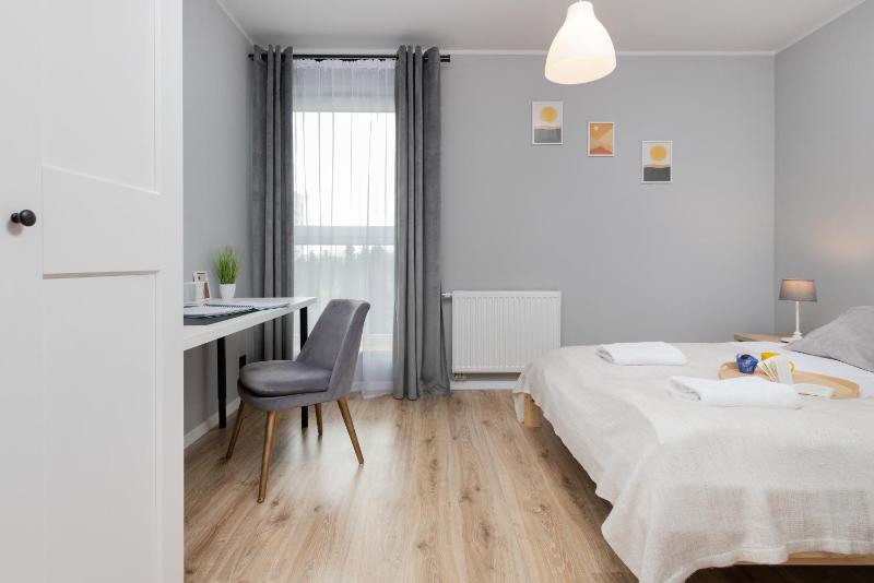 Gdynia Nasypowa Apartments with Parking by Noclegi Renters - image 33