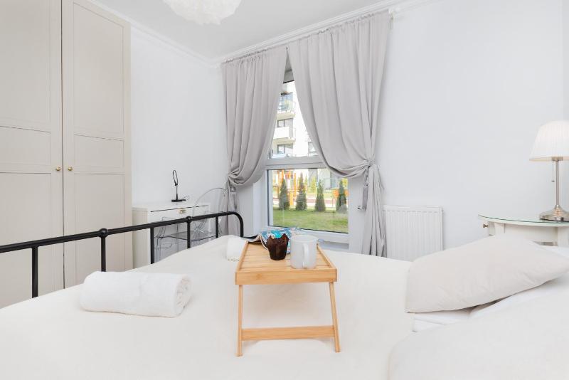Gdynia Nasypowa Apartments with Parking by Noclegi Renters - image 17