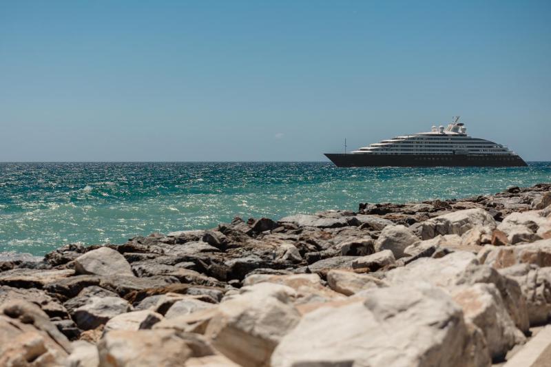 Holiday home with direct access to the beach sea views and south facing in Puerto Banús - image 10