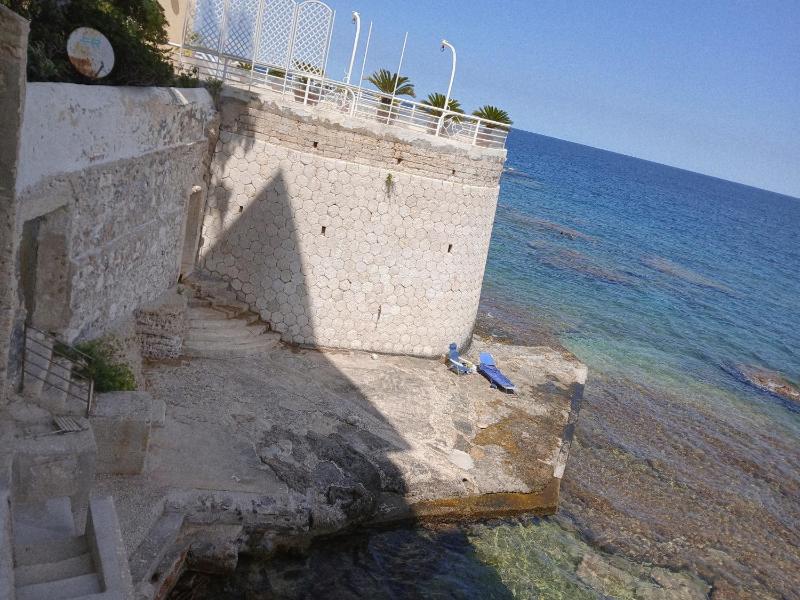 MarLove Sea View with Private Access to the Sea - image 16
