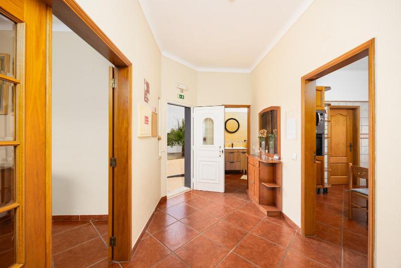 Casa Amendoeira Large Private Pool WiFi - image 4