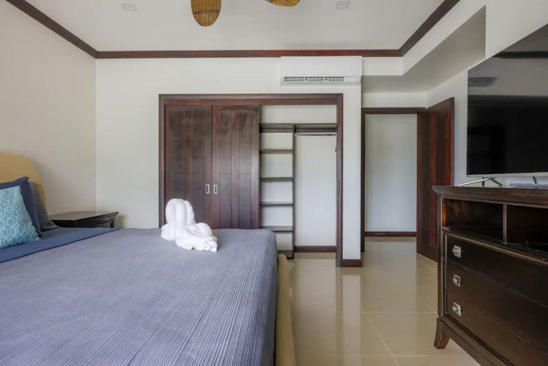 Diamante del Sol 303S- 3rd Floor Ocean View - image 8