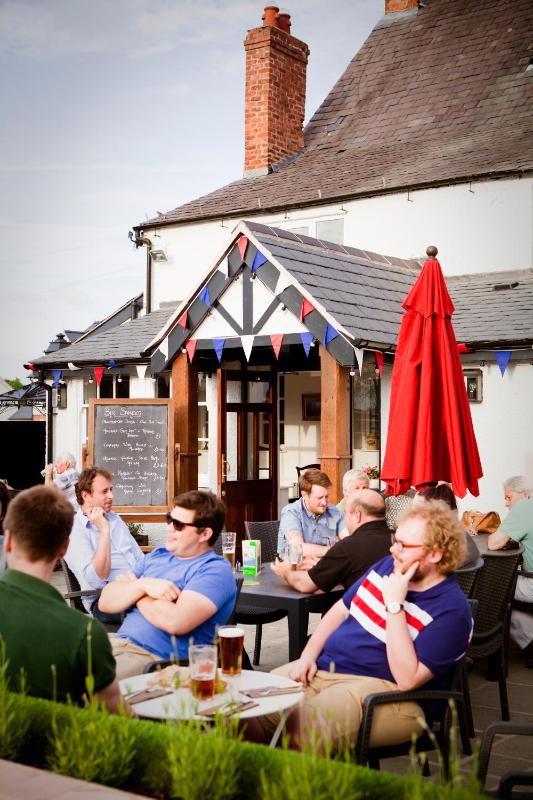 The Carden Arms - image 12