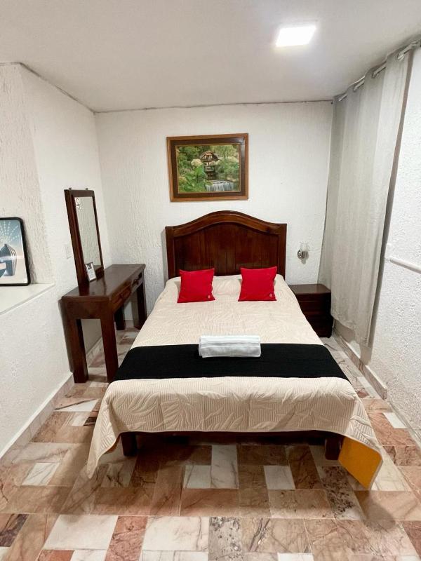 Farallon Inn - image 2
