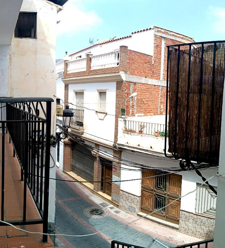 Apartamento La Vista Cerca de la Playa - image 2