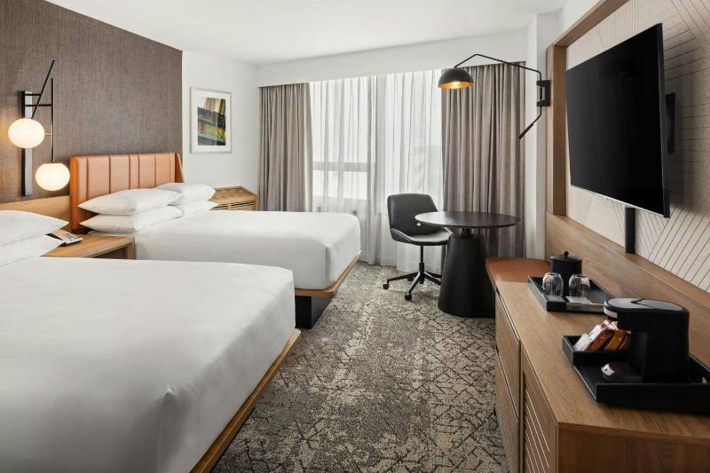 Sheraton Minneapolis Downtown Convention Center - image 41