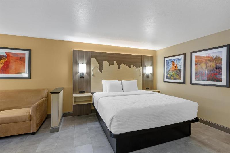 Best Western Plus Canyonlands Inn - image 20
