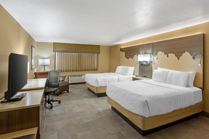 Best Western Plus Canyonlands Inn - image 34
