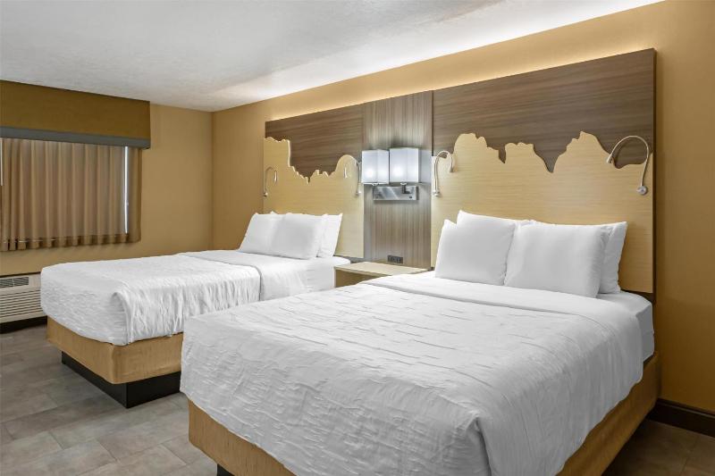 Best Western Plus Canyonlands Inn - image 33