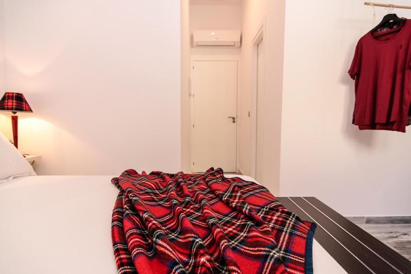 8 Rooms Tarifa - image 15