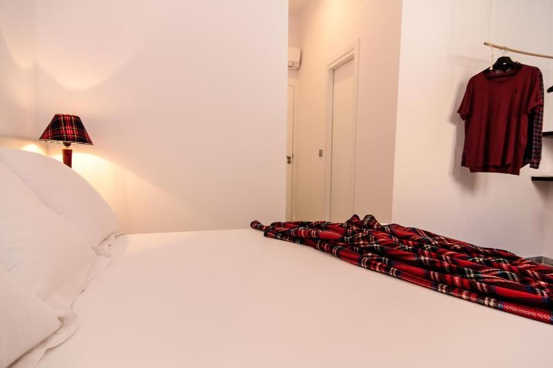 8 Rooms Tarifa - image 10