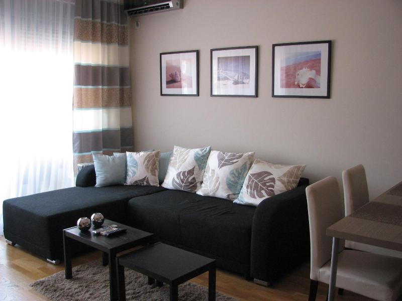 Apartment B&S - image 15