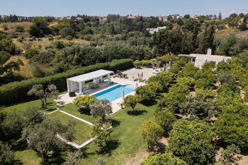 Antigone Estate - image 13