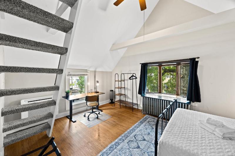 Historic Retreat in the Heart of the Highlands - image 32