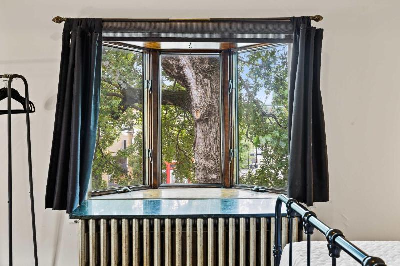 Historic Retreat in the Heart of the Highlands - image 6