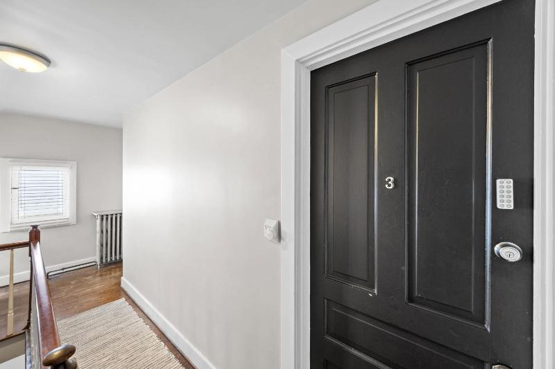Cozy Studio Retreat in the Heart of the Highlands - image 22