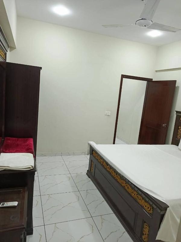 Fully furnished Studio Appartment - image 7