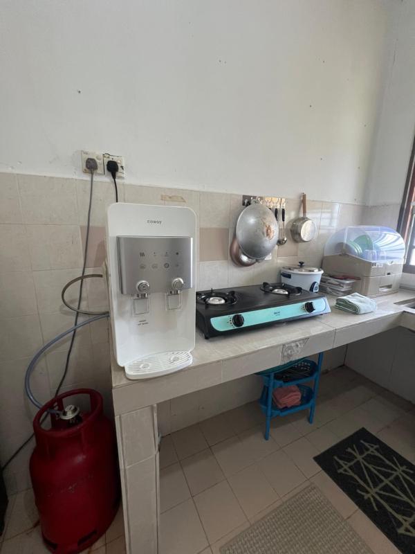 NH1 Homestay Gong Badak - image 9