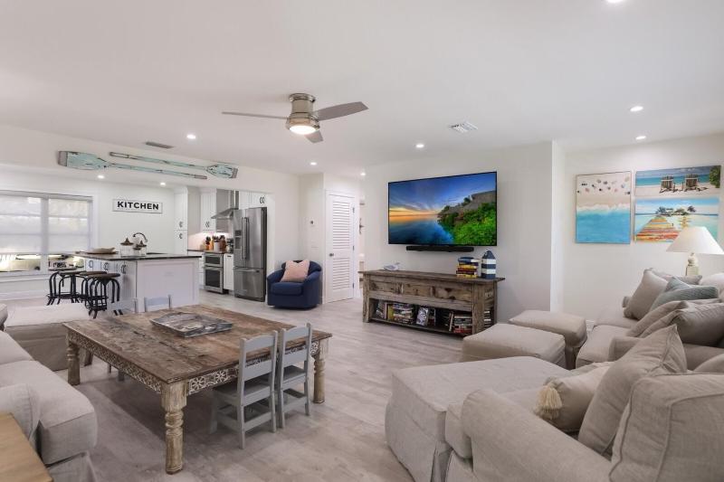 Surf Riders home - image 40