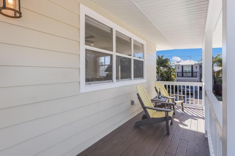 Surf Riders home - image 16