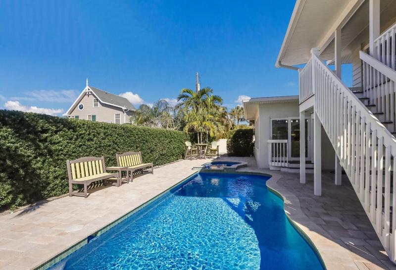 Surf Riders home - image 45