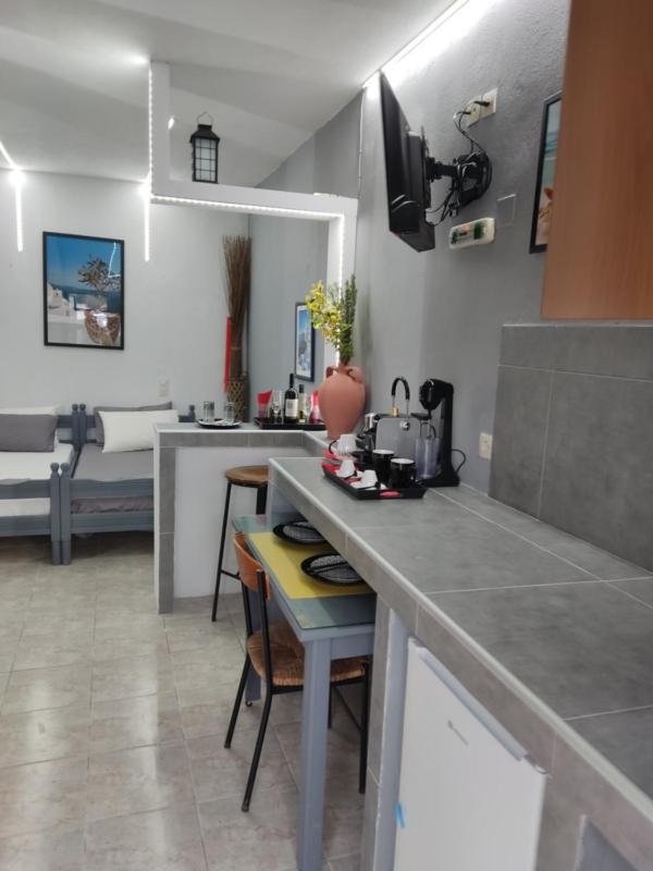Petite Economy Lodge - image 49