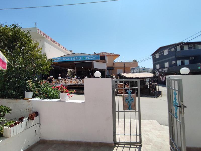 Tefta's Apartment - image 6