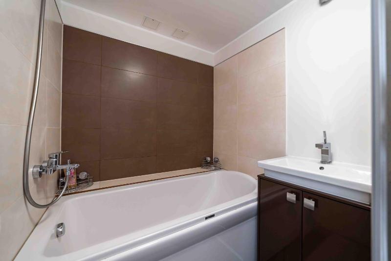 1-Bedroom Rotermann Quarter Apartment - image 9