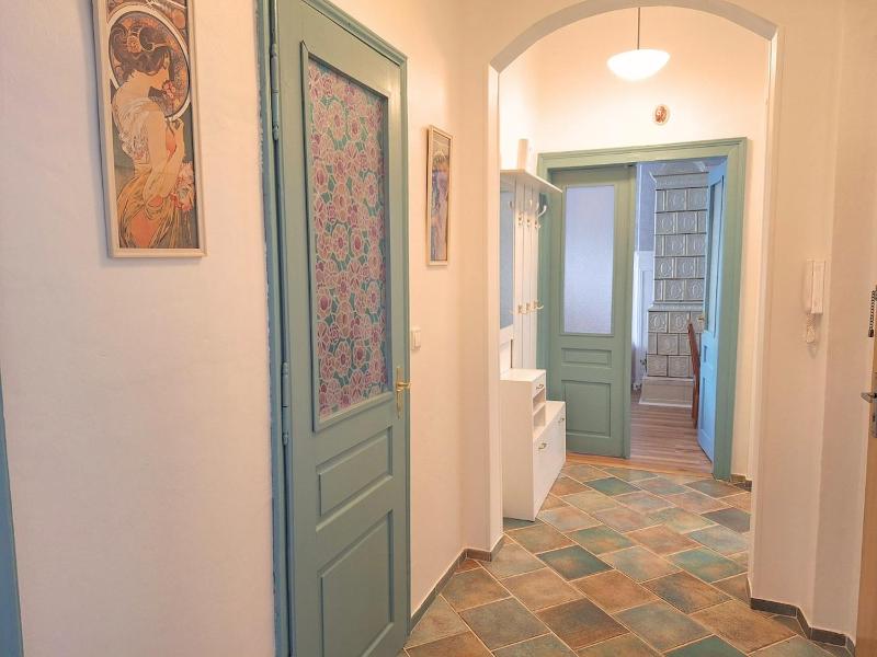Prime Location Luxury Flat - image 16