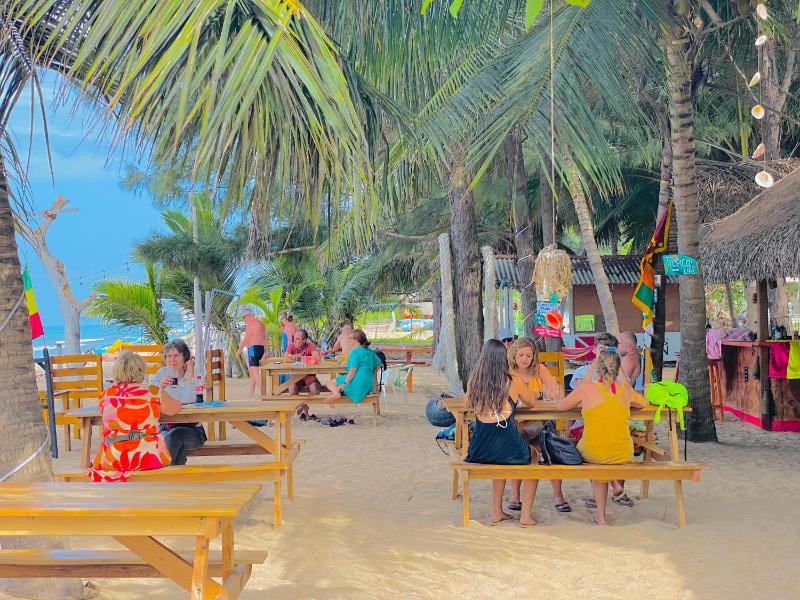 Happy Beach hotel nilaveli - image 44