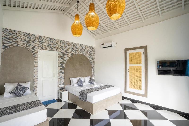 The black monkey villa - Private pool - image 13