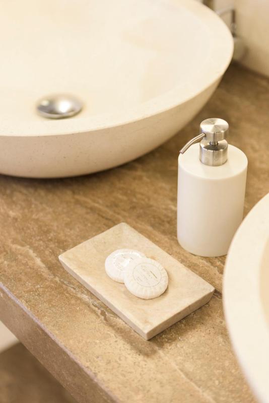 Superior Double Room image 3