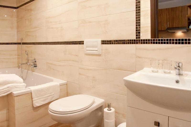 Apartamenty Hotelu Pod Orłem - image 17