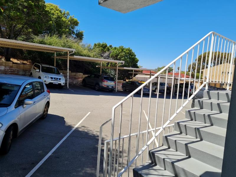Blue Waters - 1bed Gateway to Scarborough Beach - image 3