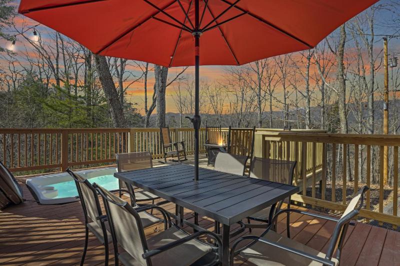 High Top Cabin cabin - image 44