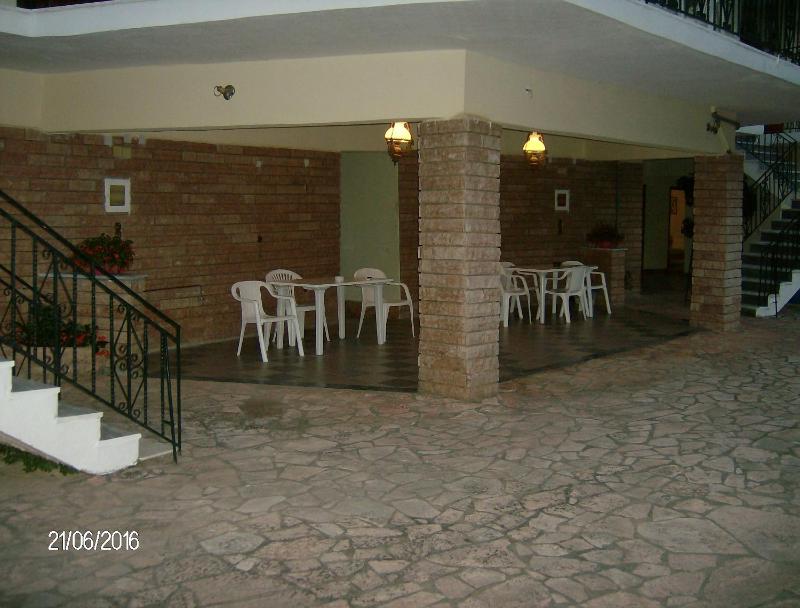 Fountas Apartment - image 37