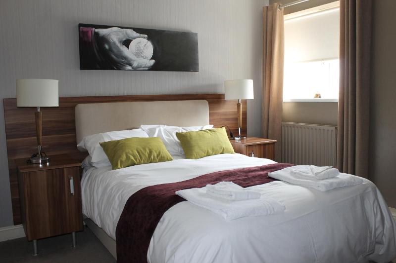 Superior Double Room image 1