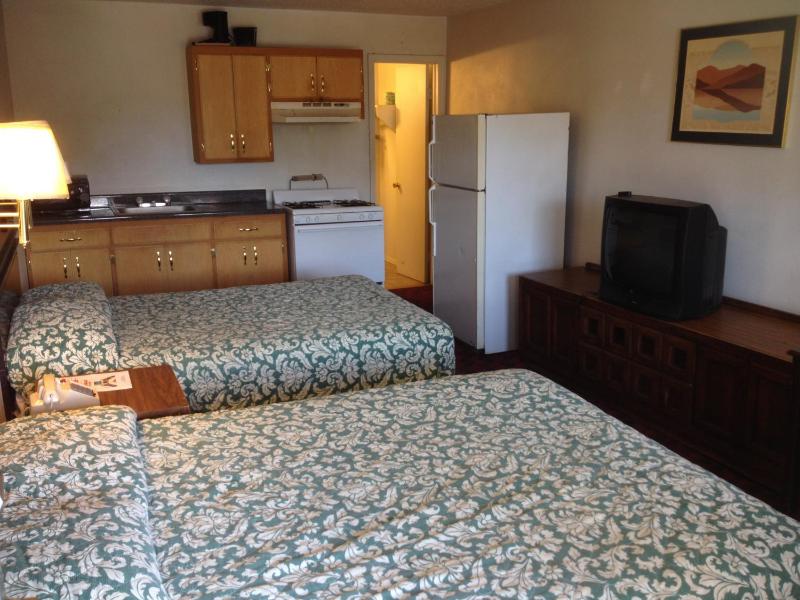Budget Double or Twin Room image 3
