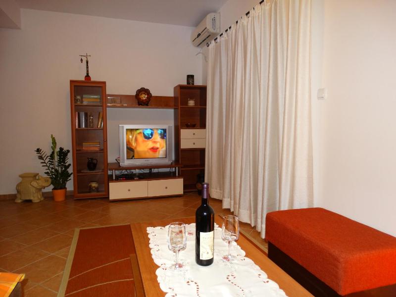 Apartment with Balcony image 4