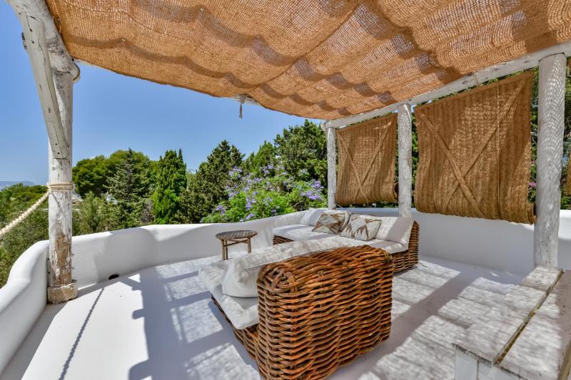 Ancora - By Almarina Villas - image 8